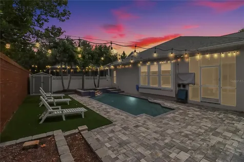 9609 Royce Drive Tampa FL 33626
