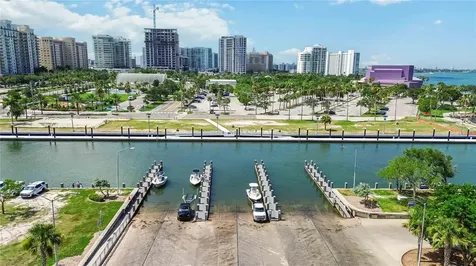 2011 Cornell Street Sarasota FL 34237