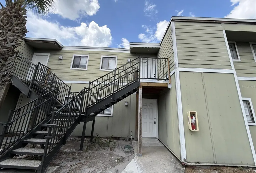 145 Scottsdale Square Winter Park FL 32792