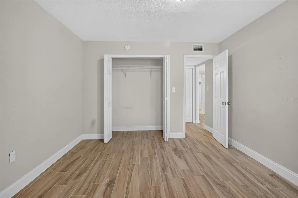 145 Scottsdale Square Winter Park FL 32792