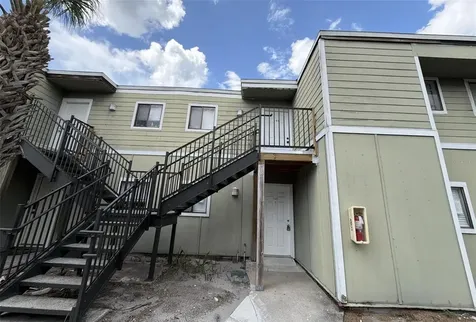 145 Scottsdale Square Winter Park FL 32792