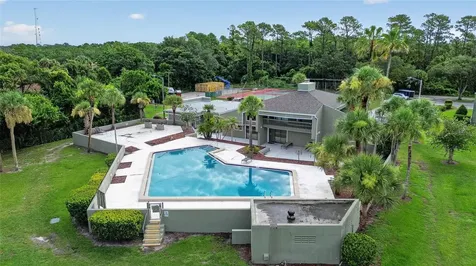 145 Scottsdale Square Winter Park FL 32792