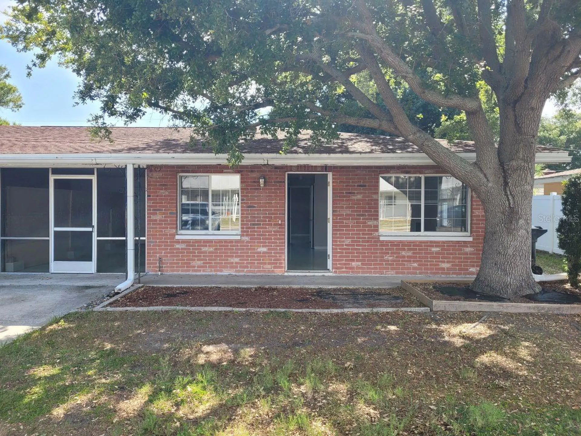 3776 59th Street N St Petersburg FL 33710