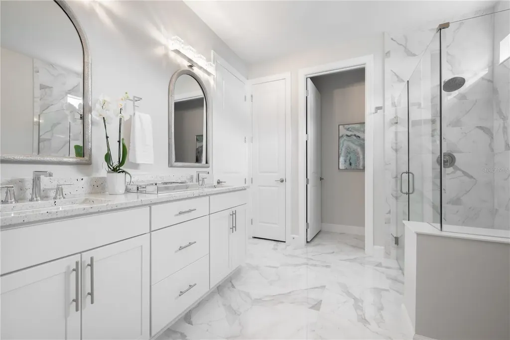809 Sigsbee Loop Sarasota FL 34240