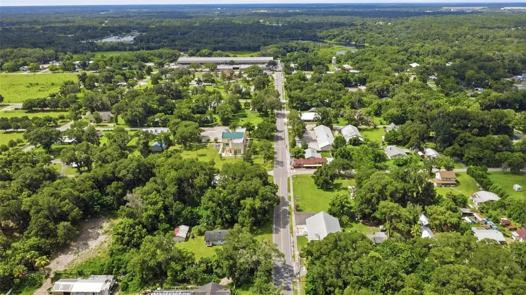 S Lakeview Drive Lake Helen FL 32744