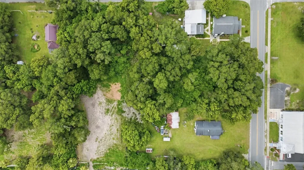S Lakeview Drive Lake Helen FL 32744