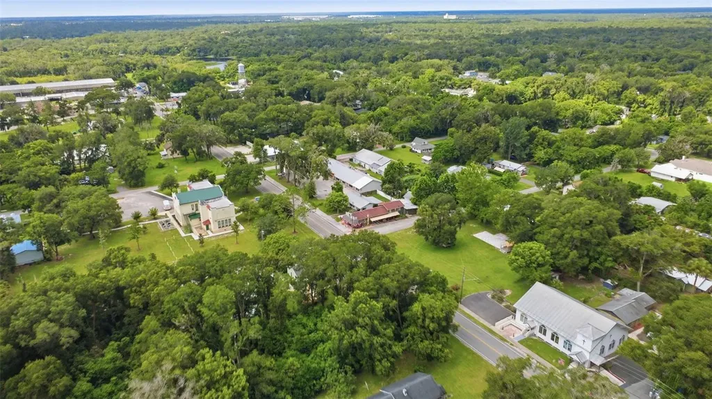 S Lakeview Drive Lake Helen FL 32744