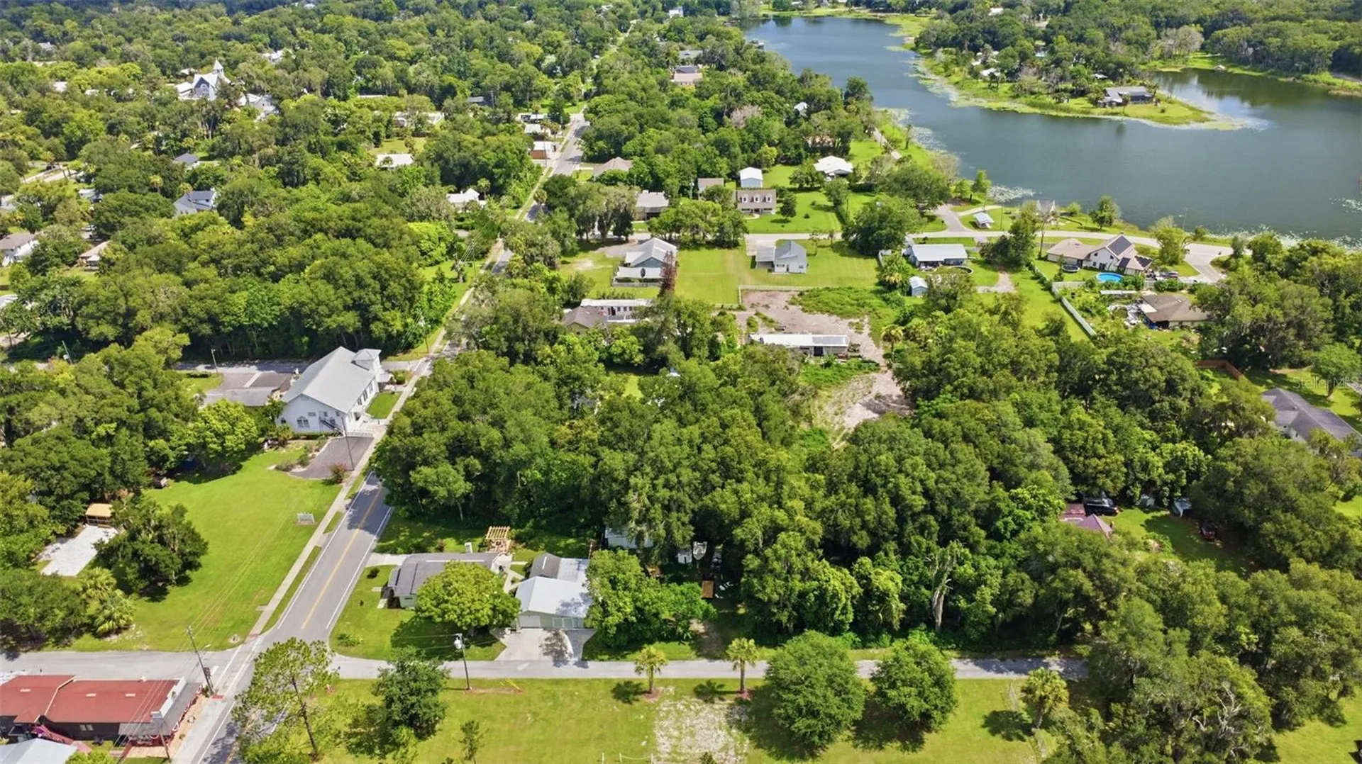 S Lakeview Drive Lake Helen FL 32744