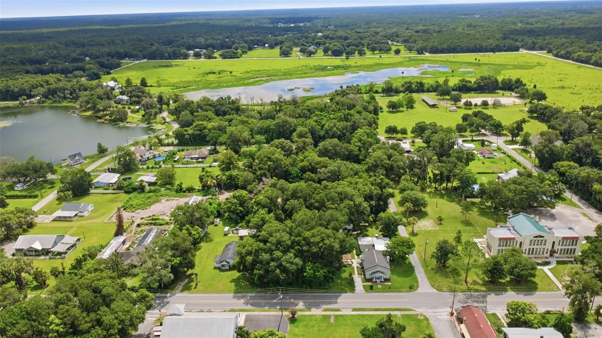 S Lakeview Drive Lake Helen FL 32744