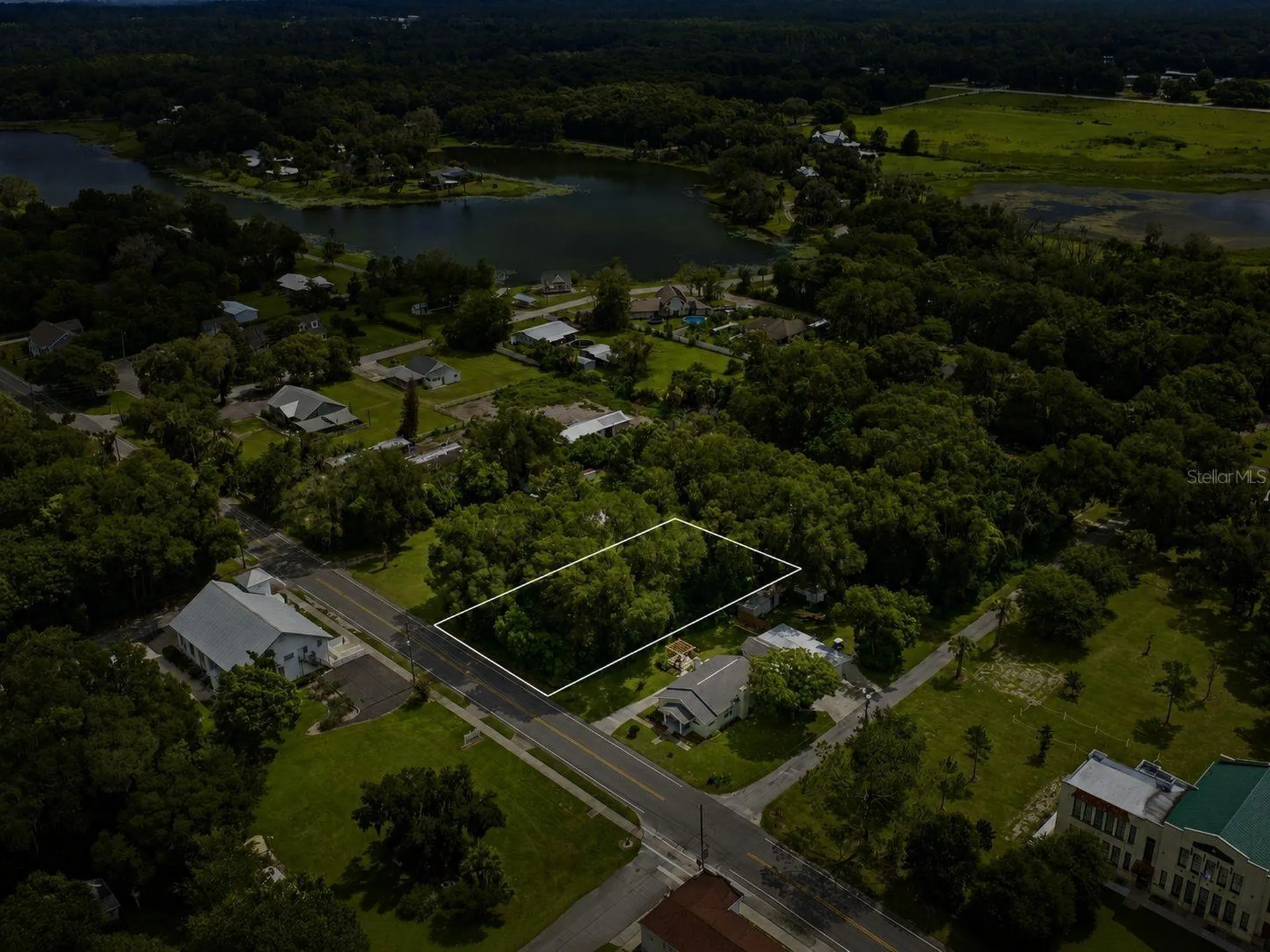 S Lakeview Drive Lake Helen FL 32744