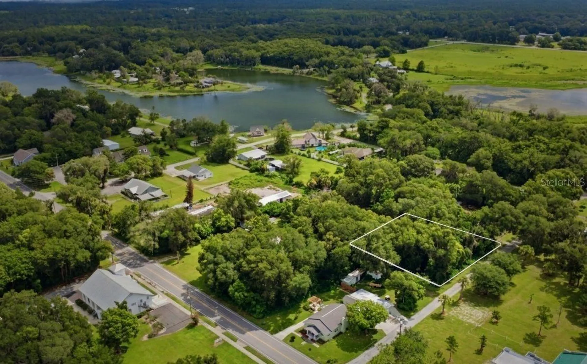 S Lakeview Drive Lake Helen FL 32744