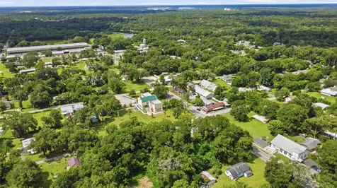 S Lakeview Drive Lake Helen FL 32744
