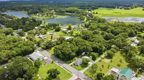 S Lakeview Drive Lake Helen FL 32744