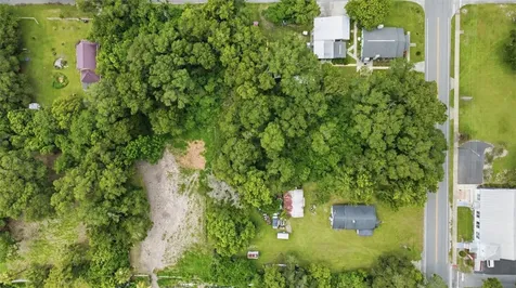 S Lakeview Drive Lake Helen FL 32744
