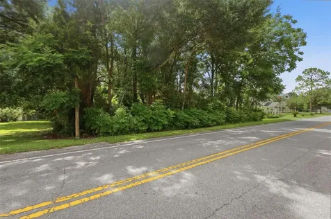 S Lakeview Drive Lake Helen FL 32744