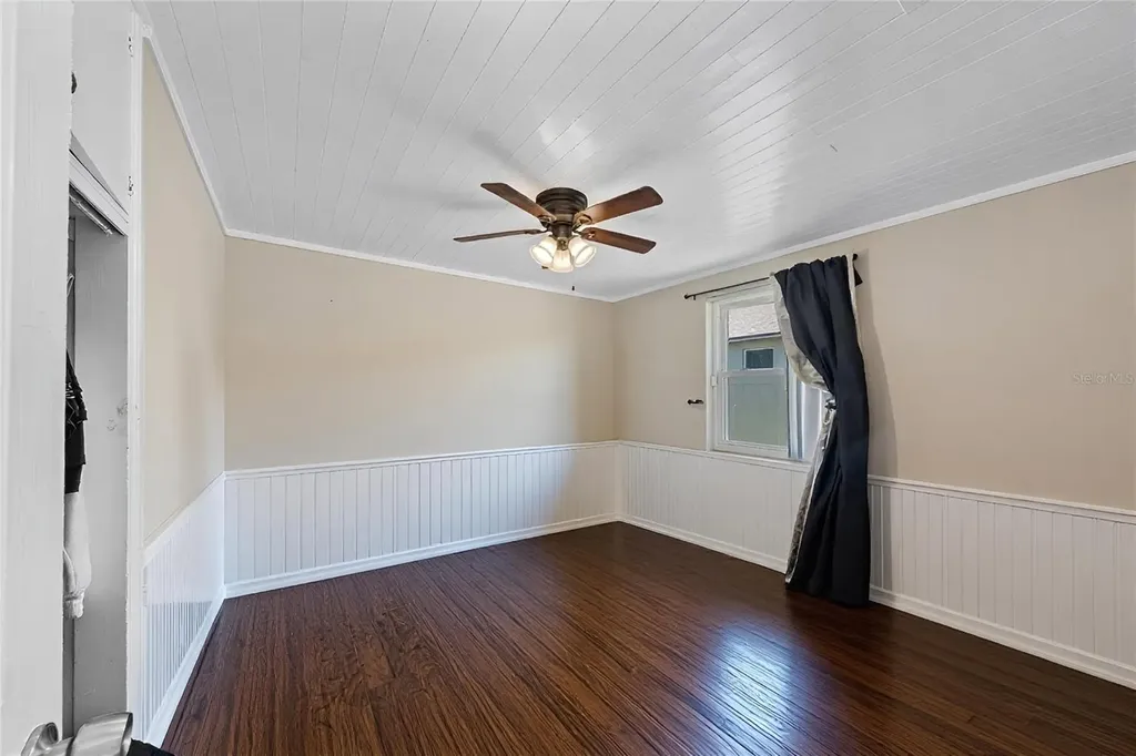 518 Tohopekaliga Avenue Kissimmee FL 34744