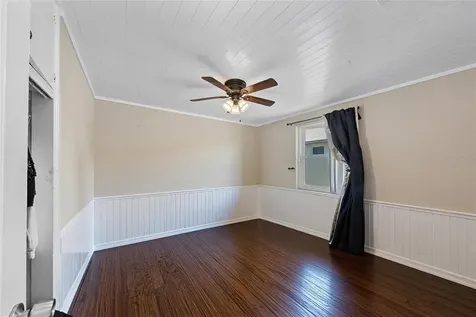 518 Tohopekaliga Avenue Kissimmee FL 34744