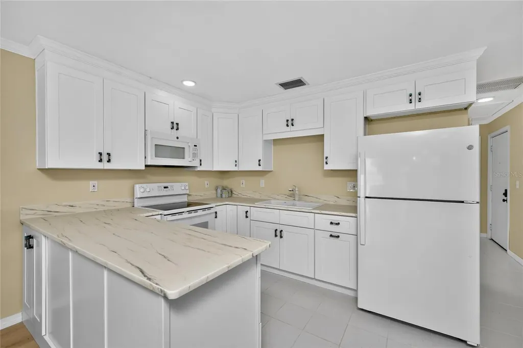 1765 Gulf Boulevard Englewood FL 34223