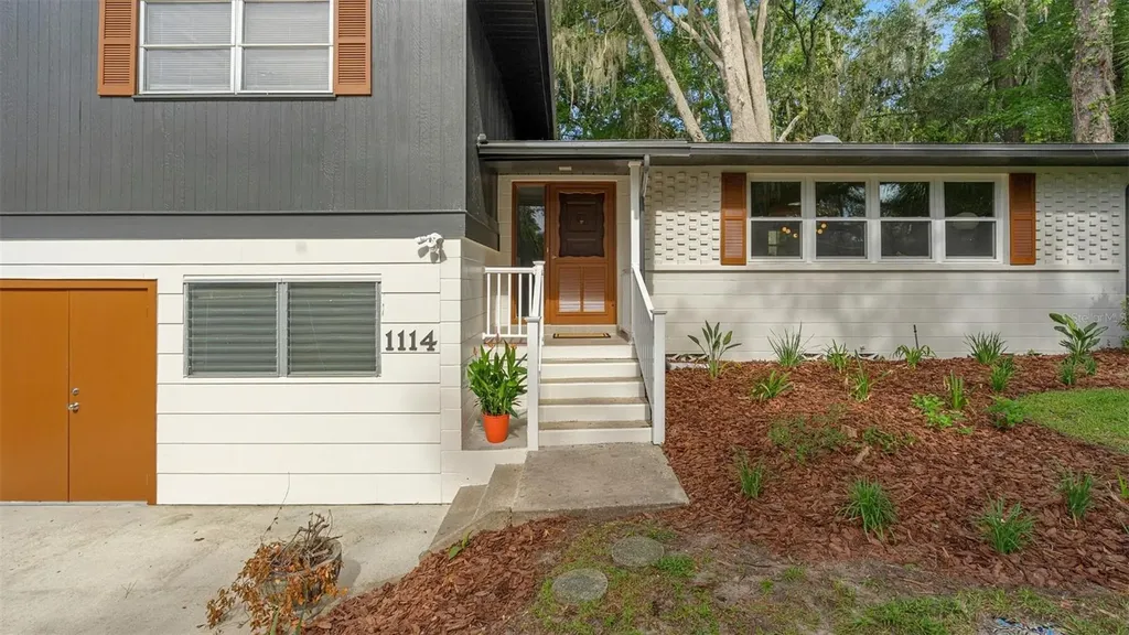 1114 NW 36th Drive Gainesville FL 32605