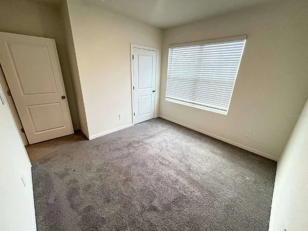 12724 Lateral Root Drive Sarasota FL 34238