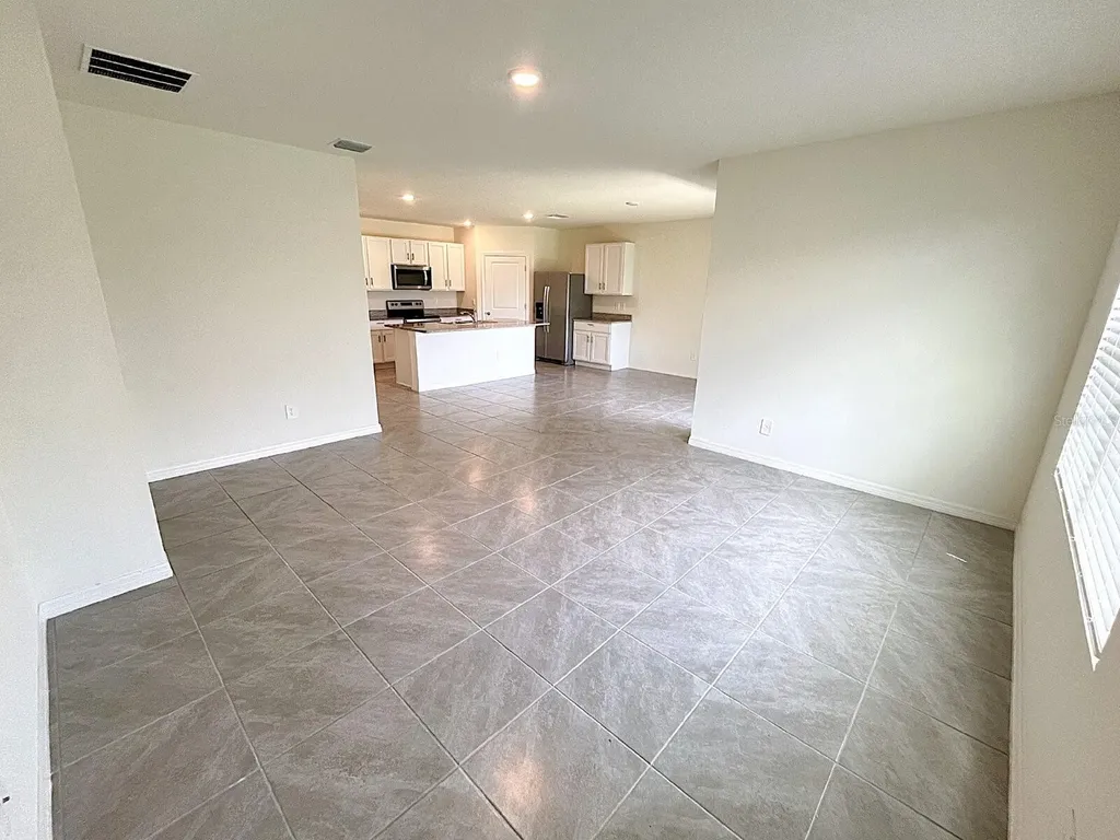 12724 Lateral Root Drive Sarasota FL 34238