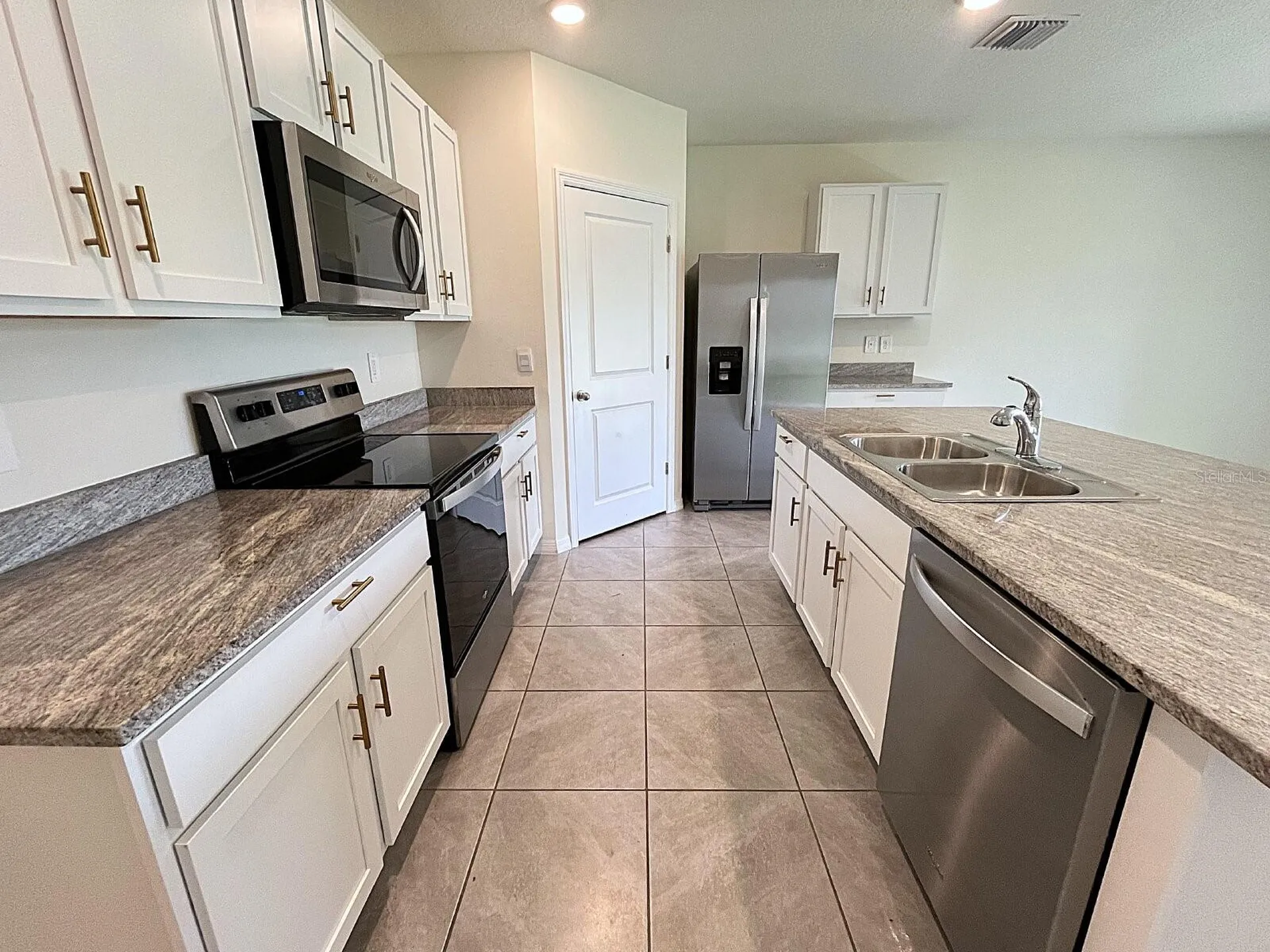 12724 Lateral Root Drive Sarasota FL 34238