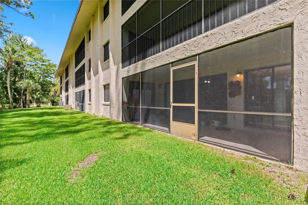 275 Indigo Drive Daytona Beach FL 32114