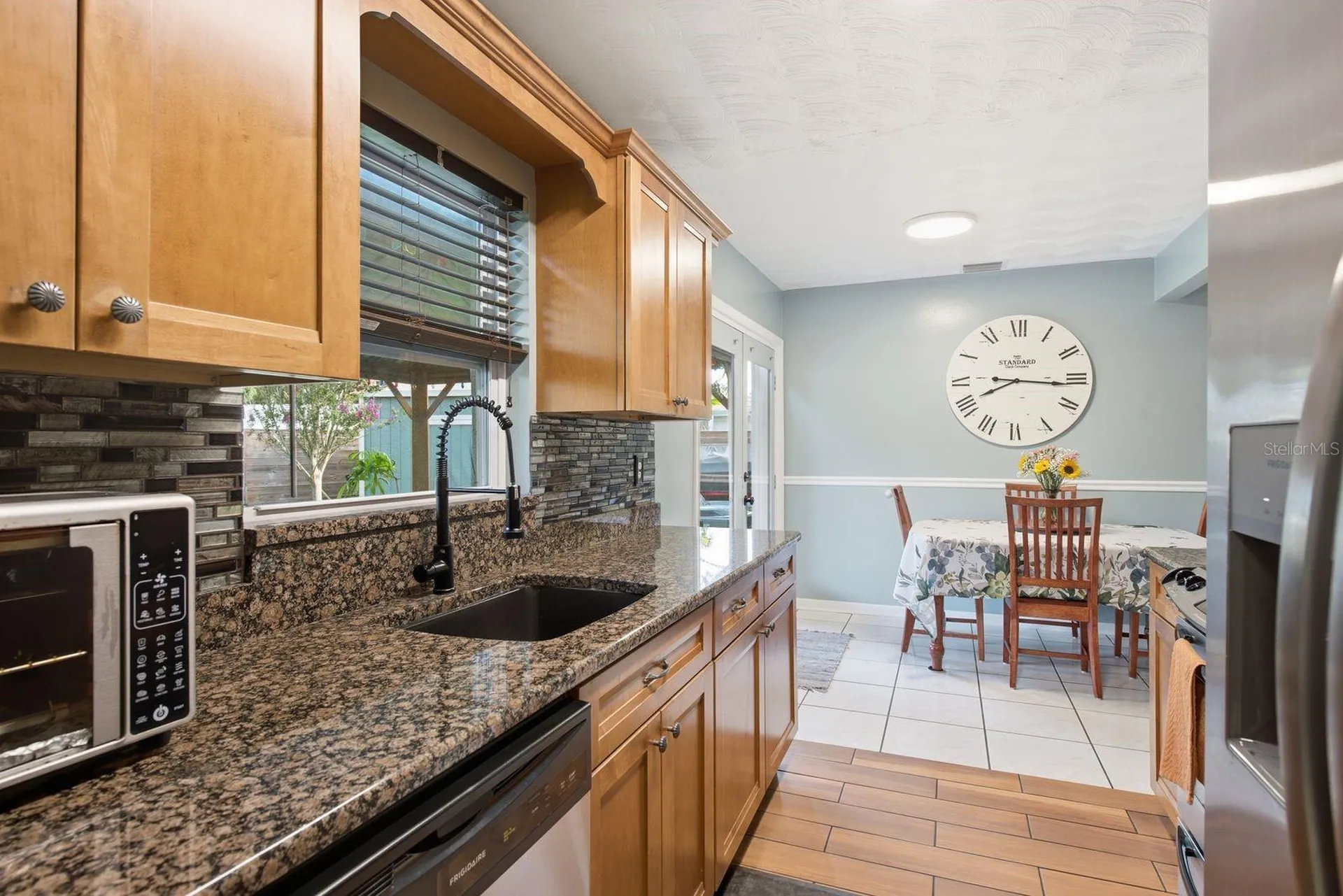 3280 56th Way N St Petersburg FL 33710