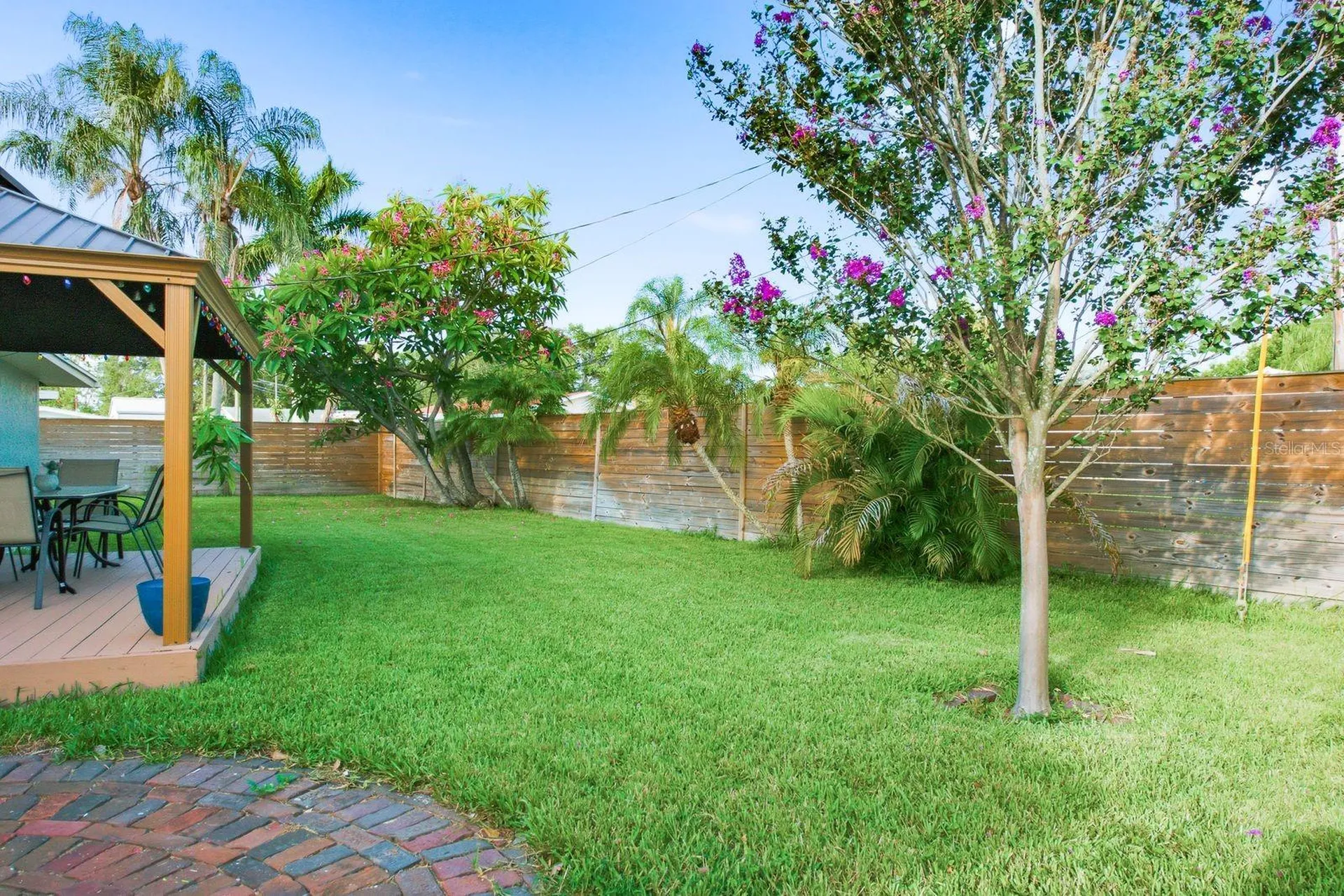 3280 56th Way N St Petersburg FL 33710