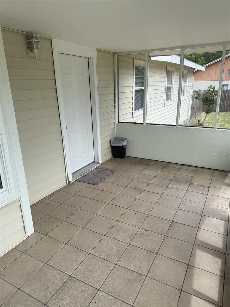 102 Grove Street Orlando FL 32835