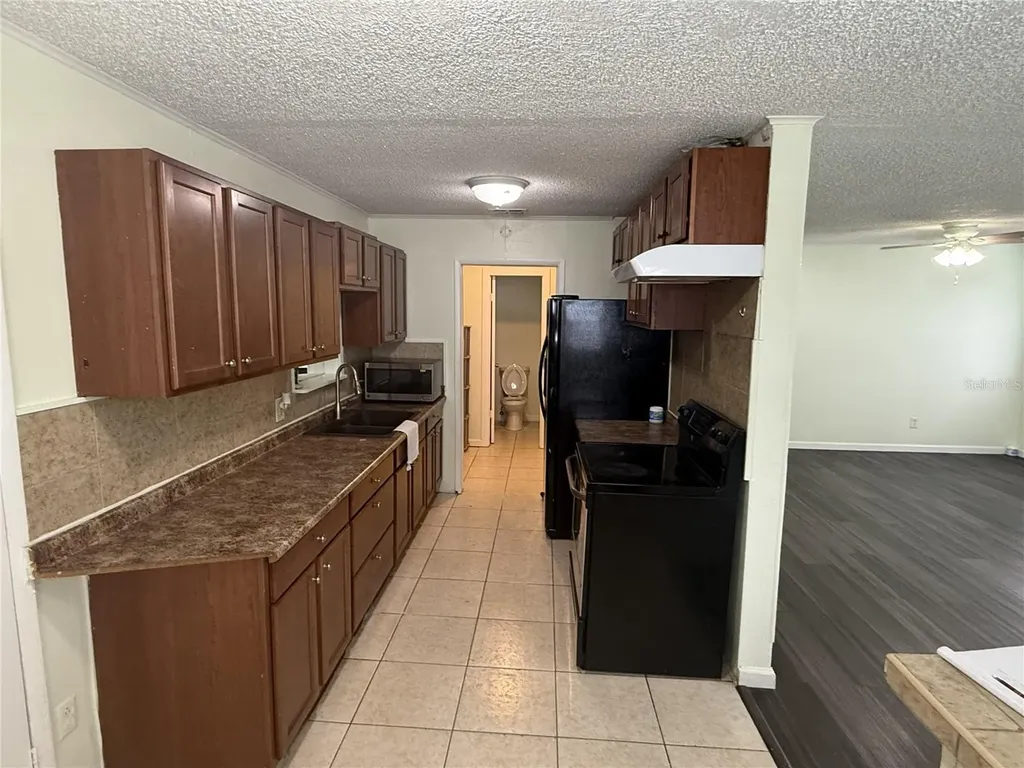 102 Grove Street Orlando FL 32835