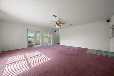 206 Malauka Radial Ocklawaha FL 32179