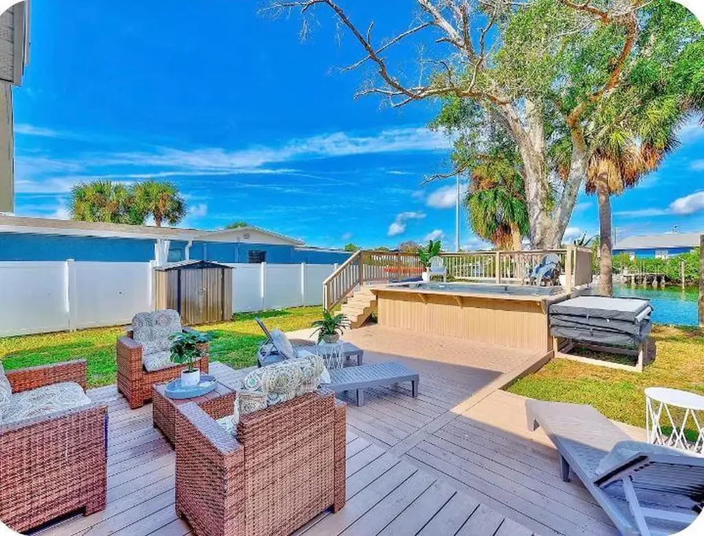 8937 Rocky Creek Drive Tampa FL 33615
