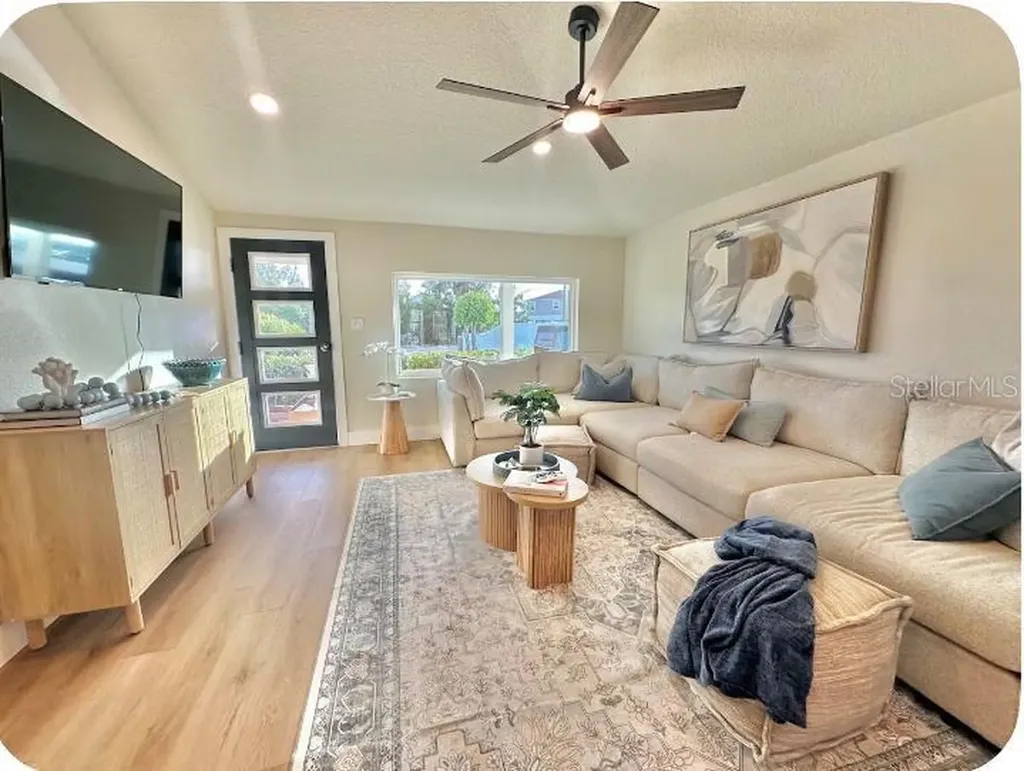 8937 Rocky Creek Drive Tampa FL 33615