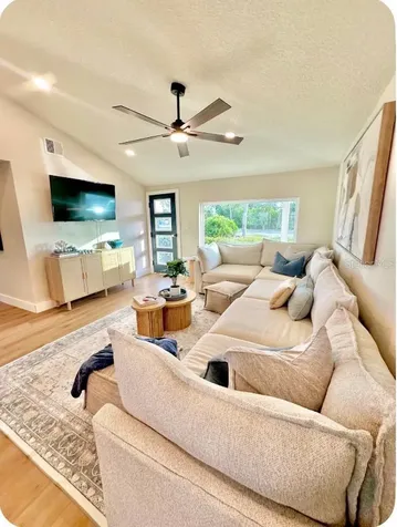 8937 Rocky Creek Drive Tampa FL 33615
