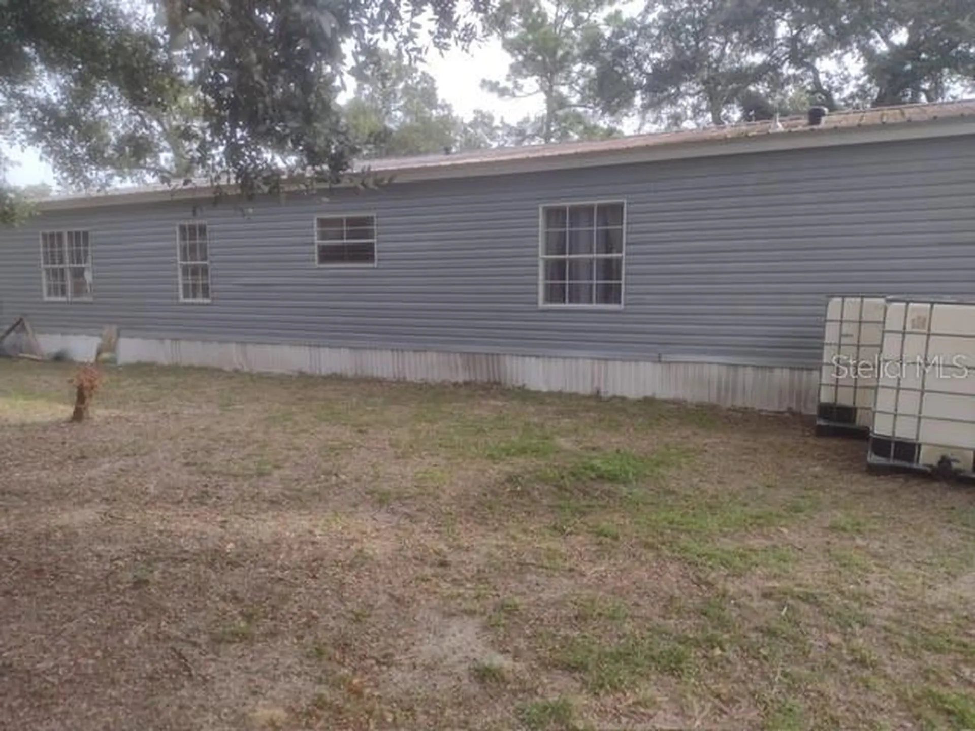 9070 SE 196th Terrace Ocklawaha FL 32179