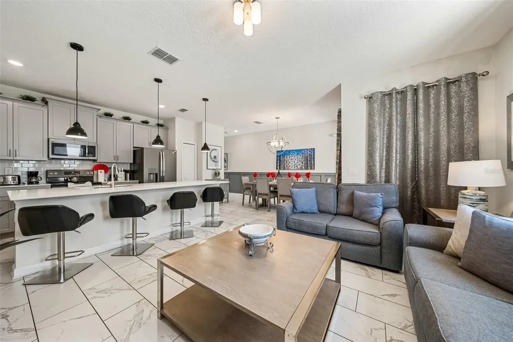 218 Ocean Course Avenue Davenport FL 33896