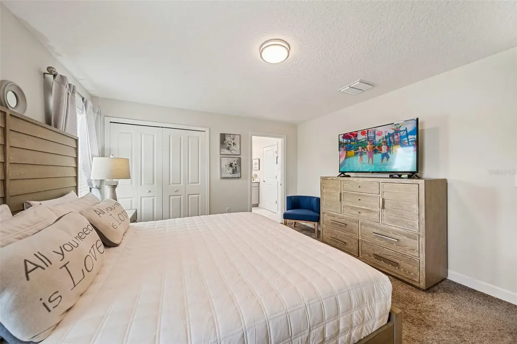218 Ocean Course Avenue Davenport FL 33896