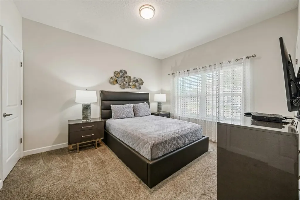 218 Ocean Course Avenue Davenport FL 33896