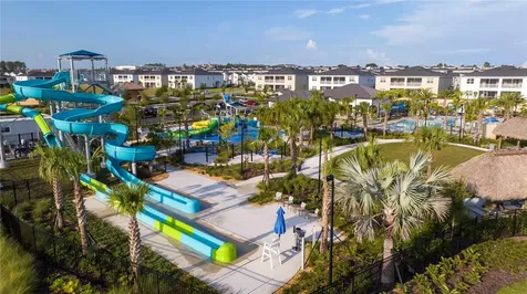 218 Ocean Course Avenue Davenport FL 33896