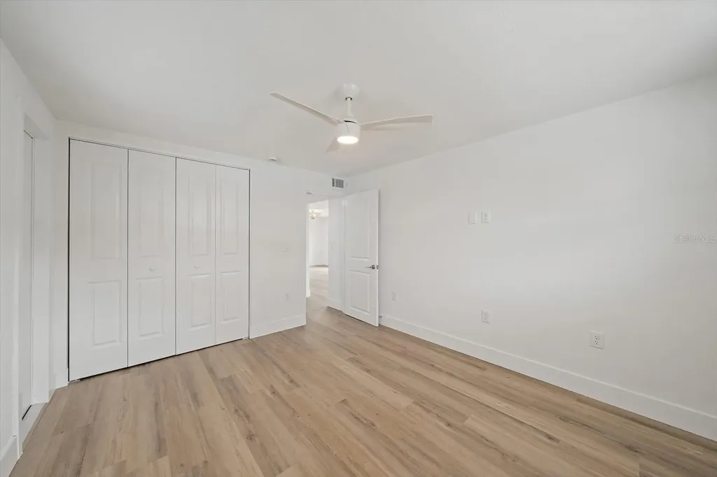 683 Spanish Drive S Longboat Key FL 34228