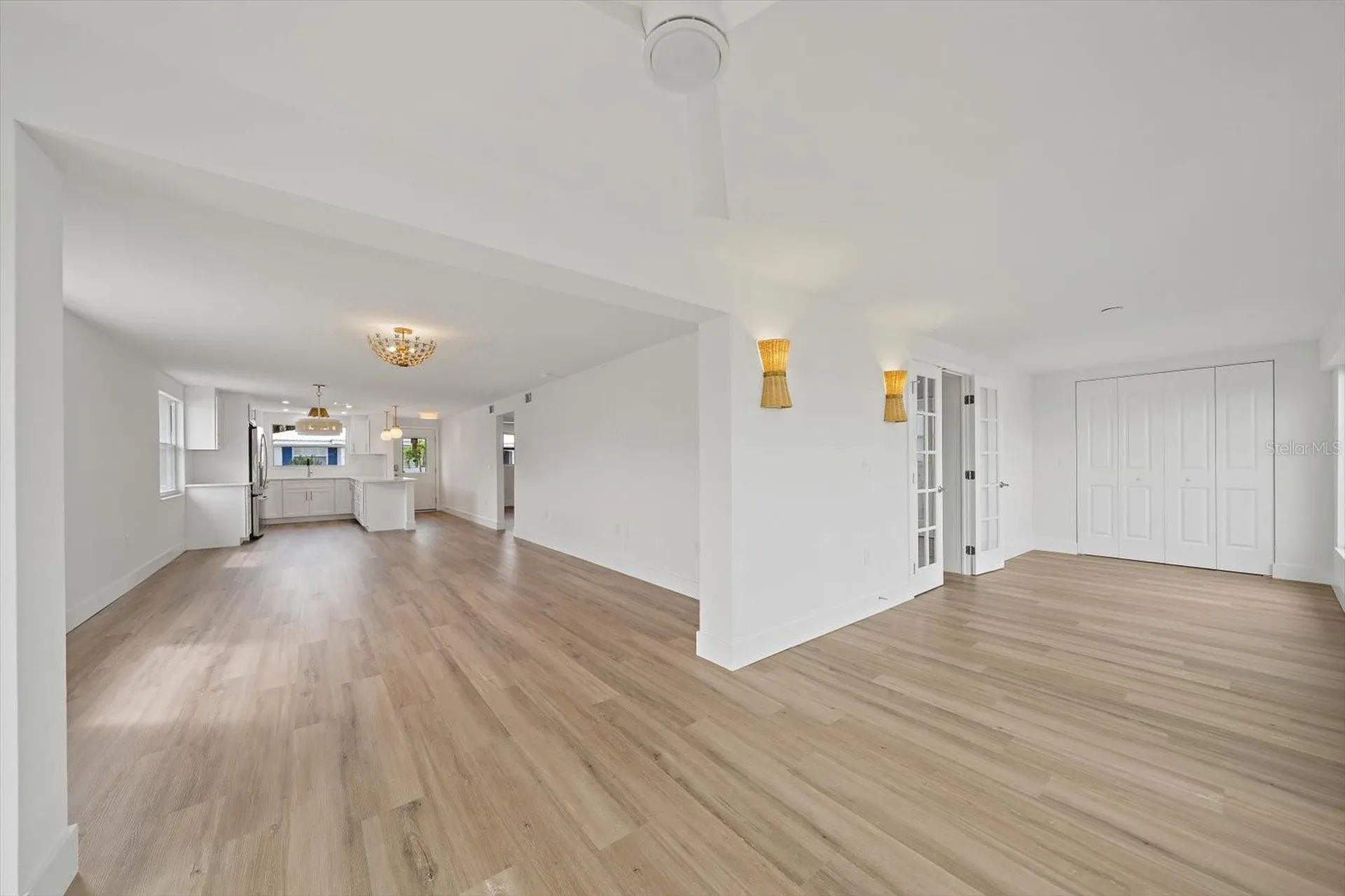 683 Spanish Drive S Longboat Key FL 34228