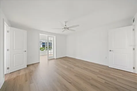 683 Spanish Drive S Longboat Key FL 34228