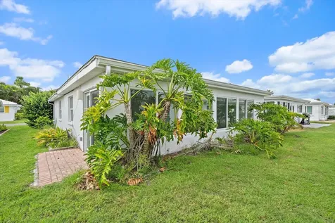 683 Spanish Drive S Longboat Key FL 34228