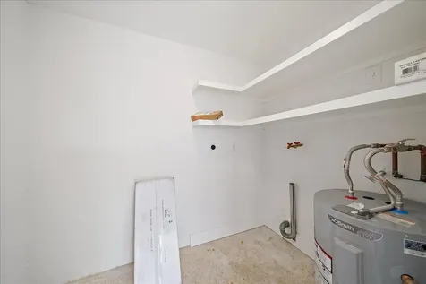 683 Spanish Drive S Longboat Key FL 34228