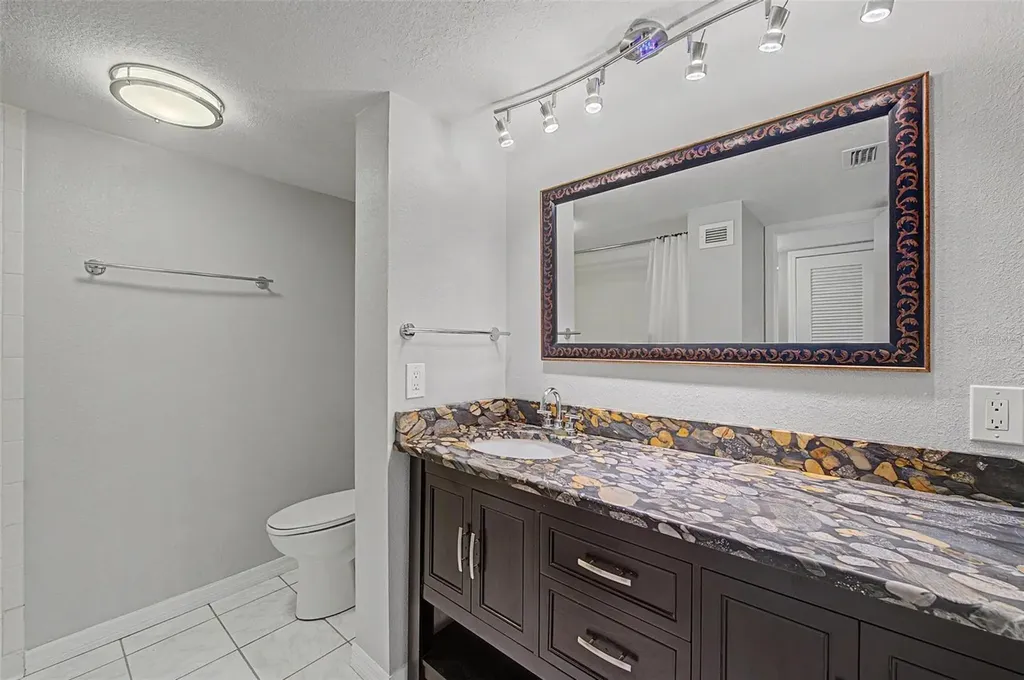 2618 Cove Cay Drive Clearwater FL 33760