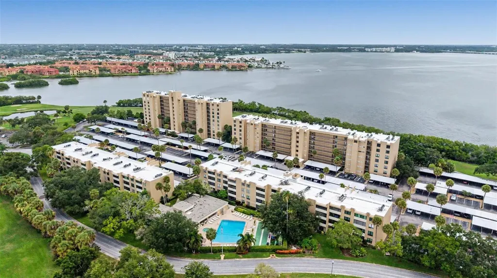 2618 Cove Cay Drive Clearwater FL 33760
