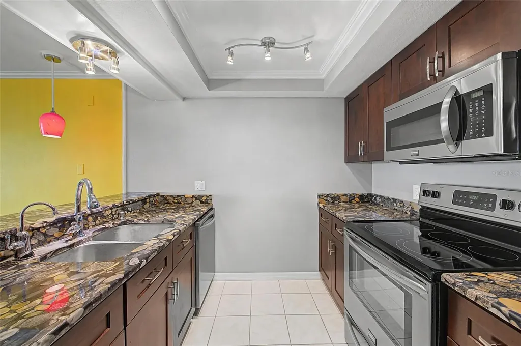 2618 Cove Cay Drive Clearwater FL 33760