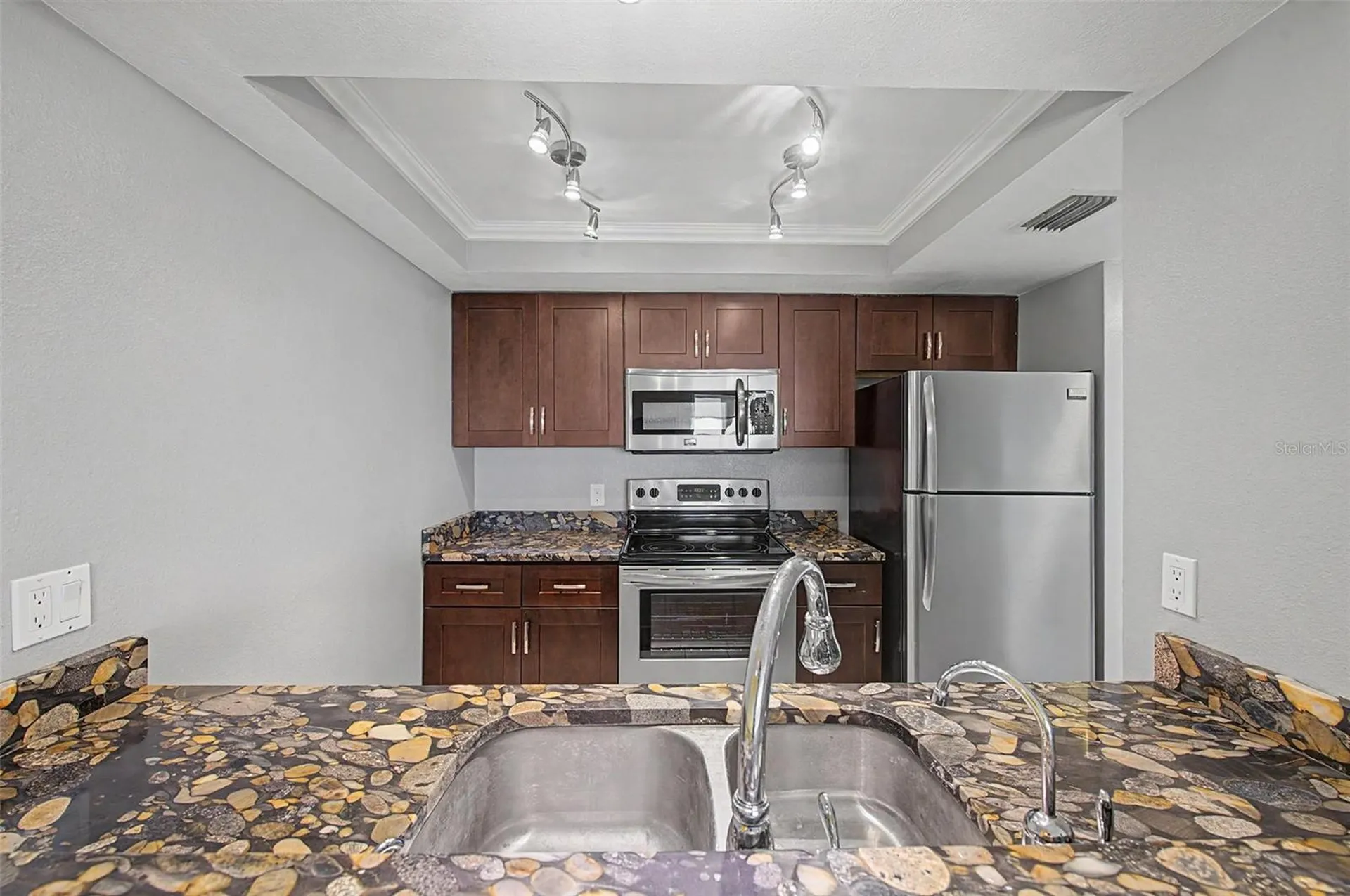 2618 Cove Cay Drive Clearwater FL 33760