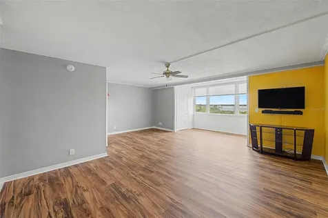 2618 Cove Cay Drive Clearwater FL 33760